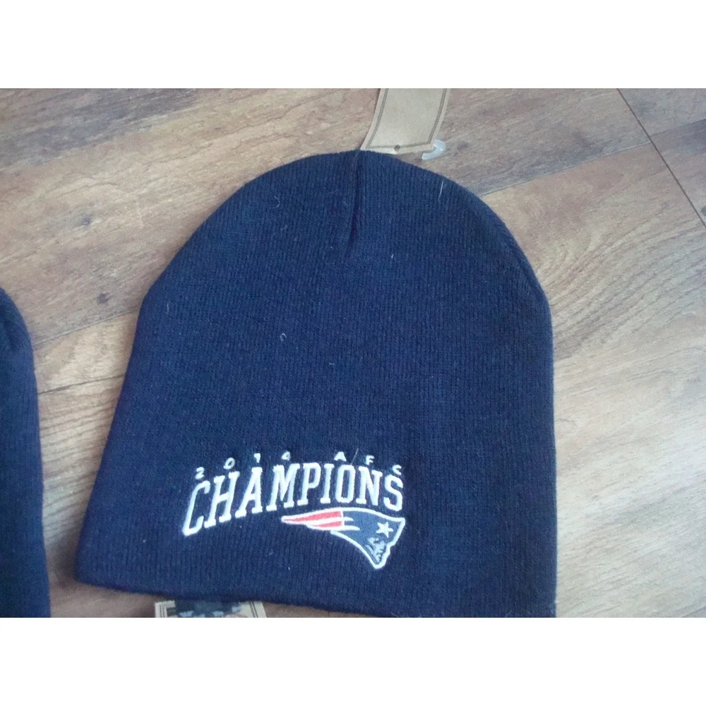 4PC LOT NEW ENGLAND PATRIOTS  BEANIE KNIT TOBOGGAN Y2K‎   VINTAGE HAT CAP